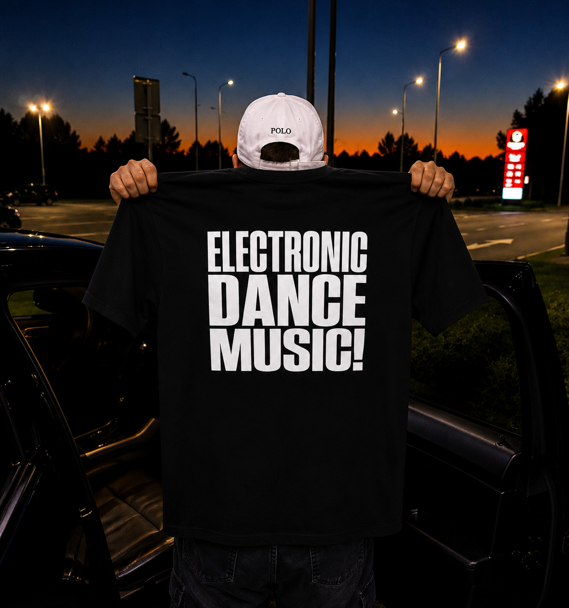 ELECTRONIC DANCE MUSIC